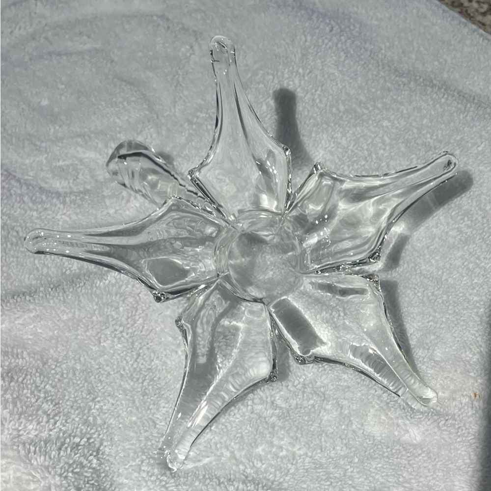 RARE Hand Blown Glass Flower
Blossom Holder Bud Vase by Pilgrim glass - Picture 2 of 2